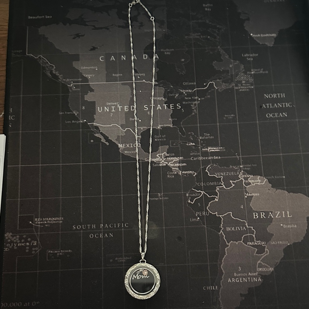 Origami Owl Silver 'Mom' Necklace
